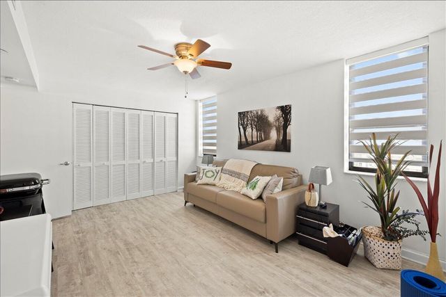 1167 Hillsboro Mile 509, Hillsboro Beach, FL 33062