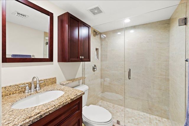 1167 Hillsboro Mile 509, Hillsboro Beach, FL 33062