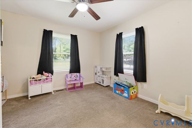 1405 Lee Ln, Hopewell, VA 23860
