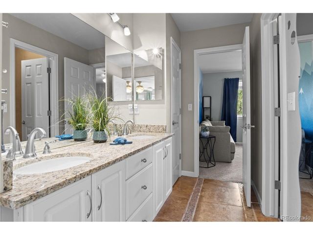 16648 Oakmoor Pl, Parker, CO 80134