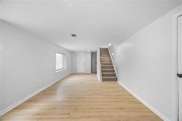 15 Aprille Lane, Rush, NY 14543