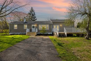 15 Aprille Lane, Rush, NY 14543