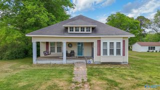 221 East Main Street, Falkville, AL 35622