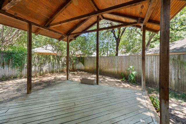 5811 Terra Drive, Arlington, TX 76017
