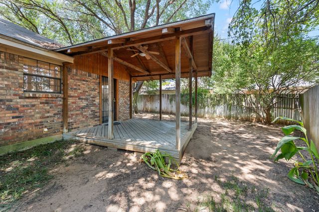 5811 Terra Drive, Arlington, TX 76017