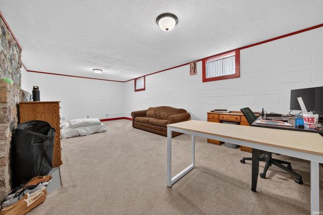 1019 Hillcrest Road, West Lafayette, IN 47906