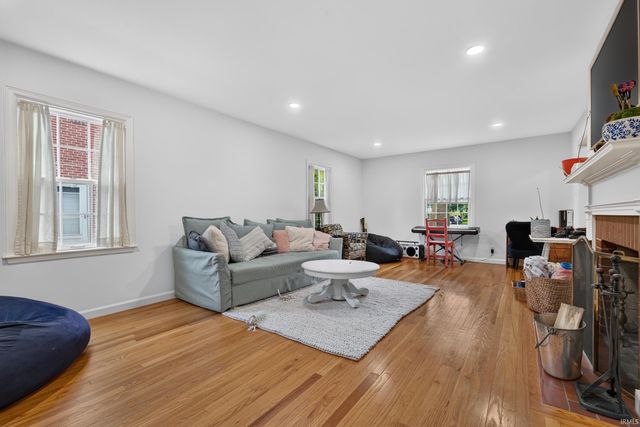 1019 Hillcrest Road, West Lafayette, IN 47906