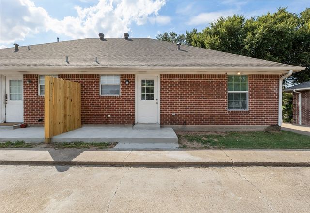 904 Azalea Court A, College Station, TX 77840