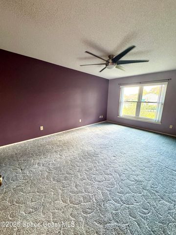 1544 Nona Street NE, Palm Bay, FL 32907