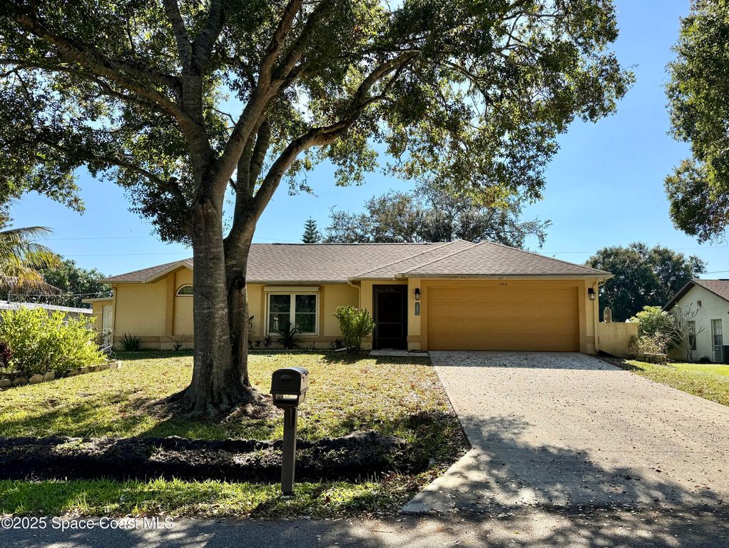1544 Nona Street NE, Palm Bay, FL 32907