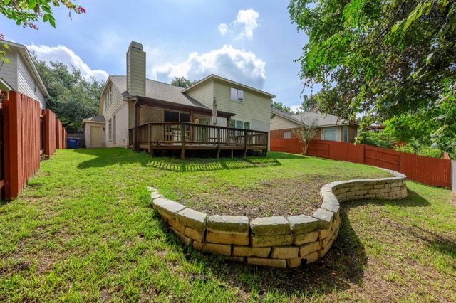 1917 Chasewood DR, Austin, TX 78727