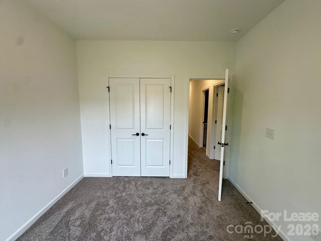 1556 Blanche Street, Charlotte, NC 28262