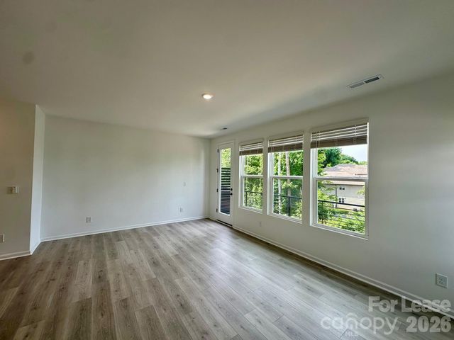 1556 Blanche Street, Charlotte, NC 28262