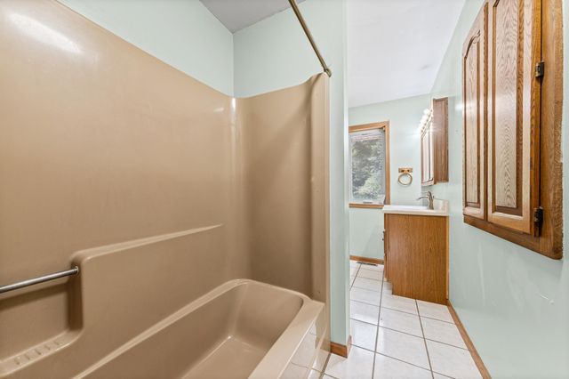 3475 191st Lane NW, Oak Grove, MN 55303