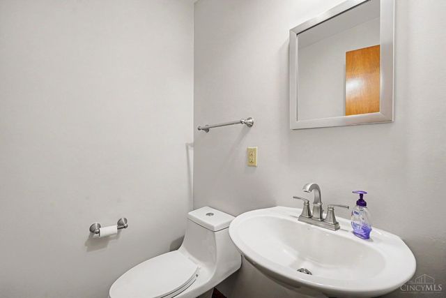 3416 Surrey Lane, Mason, OH 45040