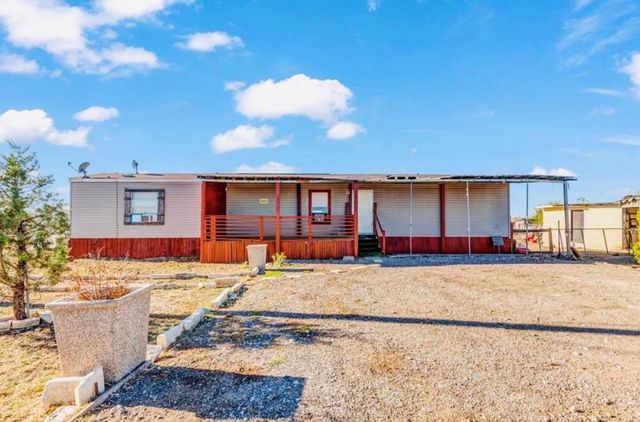 282 New TRL, Elgin, TX 78621