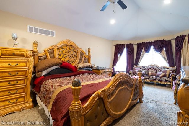 50094 Greycoat Lane, Macomb Township, MI 48044