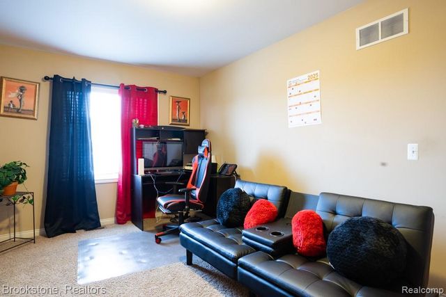 50094 Greycoat Lane, Macomb Township, MI 48044