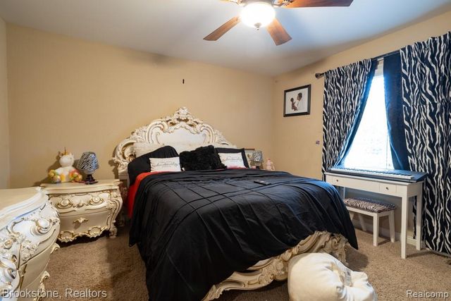 50094 Greycoat Lane, Macomb Township, MI 48044