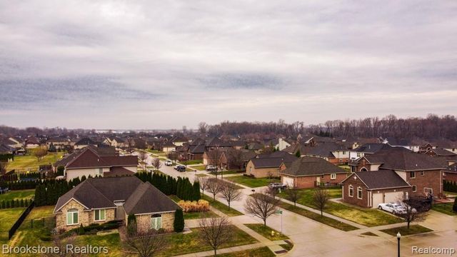 50094 Greycoat Lane, Macomb Township, MI 48044