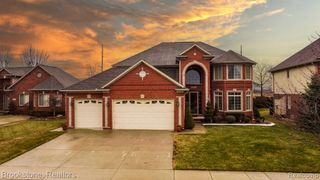 50094 Greycoat Lane, Macomb Township, MI 48044