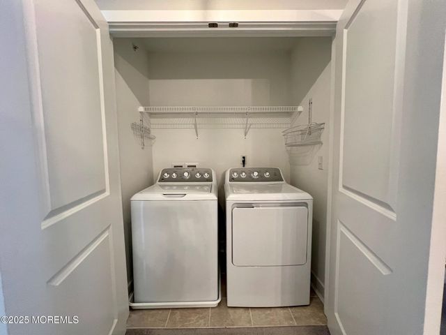 32 Mariveles Way, Tinton Falls, NJ 07724