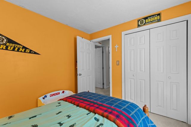 53 Myles Standish Dr, Carver, MA 02330