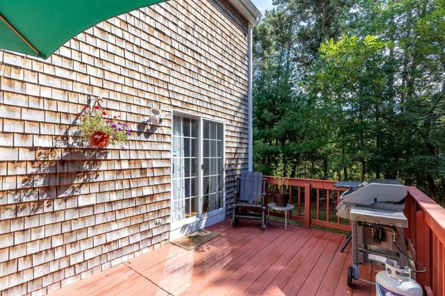 53 Myles Standish Dr, Carver, MA 02330