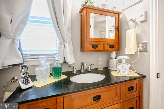 12 HEATHER PL, Southampton, NJ 08088