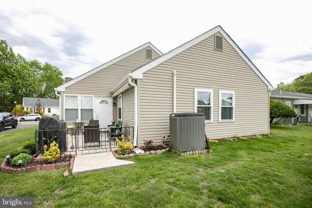12 HEATHER PL, Southampton, NJ 08088