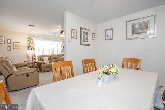 12 HEATHER PL, Southampton, NJ 08088