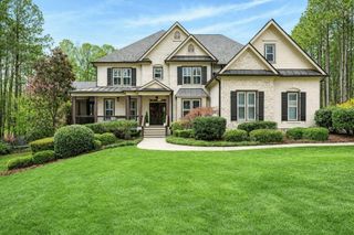 228 Fairway Overlook Drive, Acworth, GA 30101