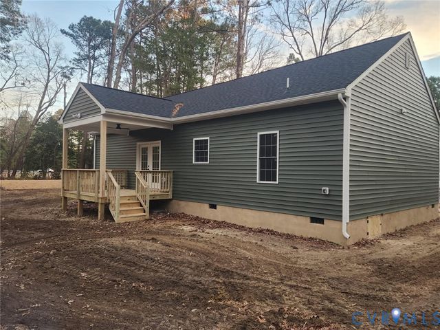 1160 Lampe Ln, South Prince George, VA 23805