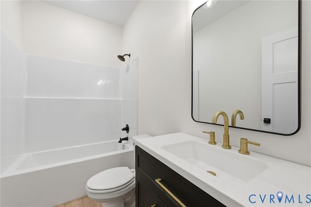 1160 Lampe Ln, South Prince George, VA 23805