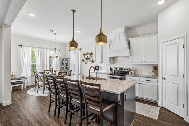 215 E Furlong, Willow Park, TX 76087