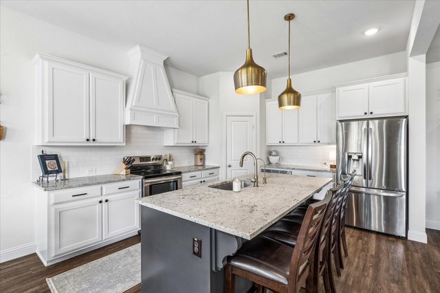 215 E Furlong, Willow Park, TX 76087