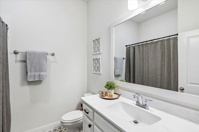 215 E Furlong, Willow Park, TX 76087