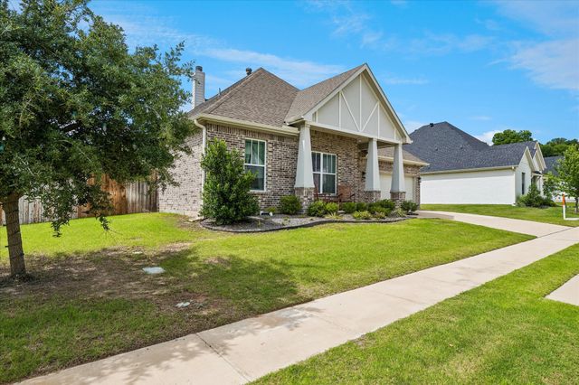 215 E Furlong, Willow Park, TX 76087