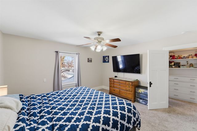 1911 Lucinda Street, Perry, IA 50220