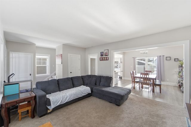 1911 Lucinda Street, Perry, IA 50220