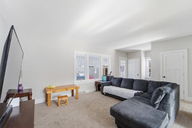 1911 Lucinda Street, Perry, IA 50220