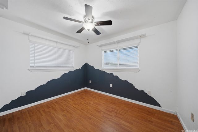 1011 Luaole Place, Honolulu, HI 96818