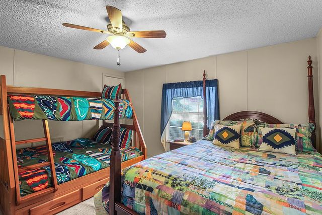 1067 Polson Circle NE, Townsend, GA 31331