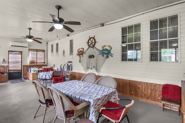 1067 Polson Circle NE, Townsend, GA 31331