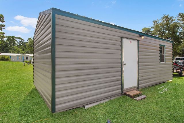 1067 Polson Circle NE, Townsend, GA 31331