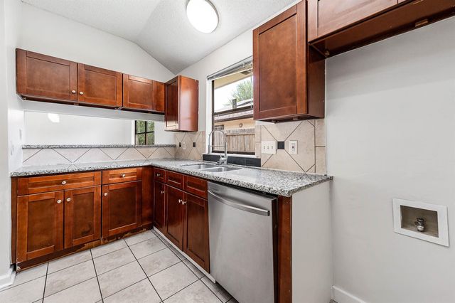 11014 Landsbury Court, Houston, TX 77099