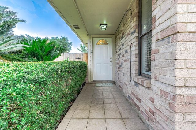11014 Landsbury Court, Houston, TX 77099