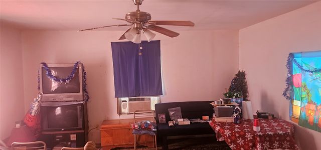 1932 Wahoo Lane, West Tawakoni, TX 75474