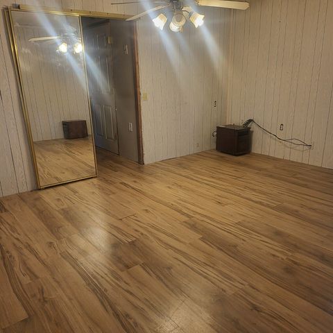 1932 Wahoo Lane, West Tawakoni, TX 75474