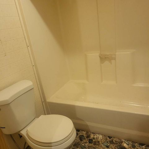 1932 Wahoo Lane, West Tawakoni, TX 75474